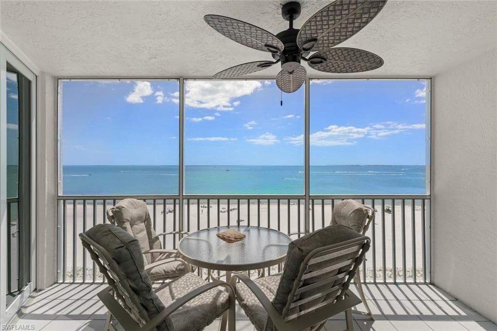 250 Estero BLVD 602-2