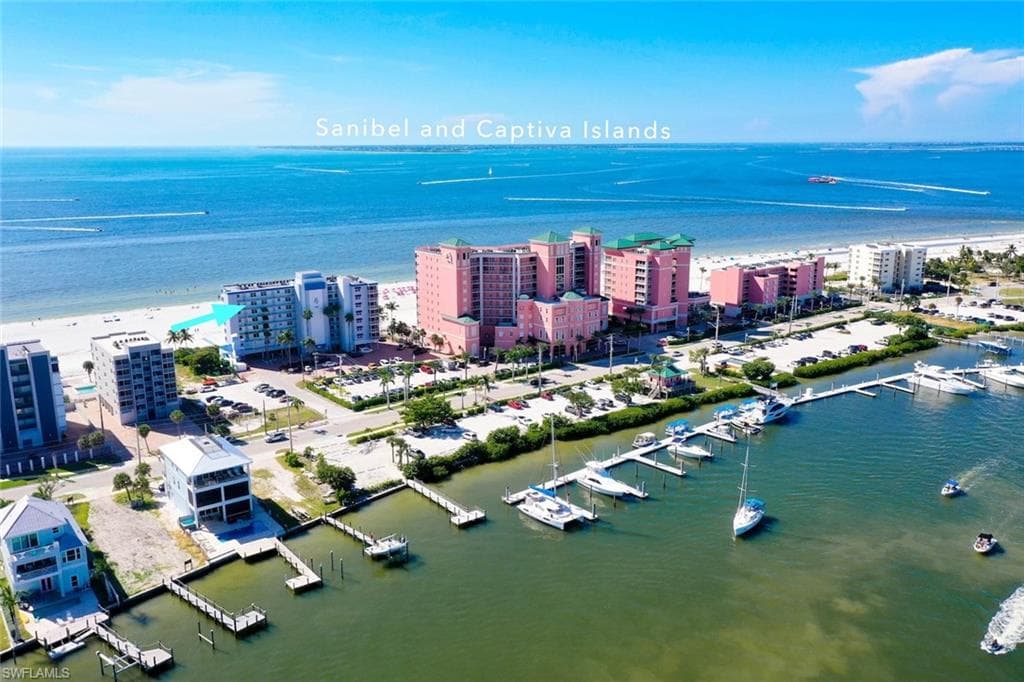 250 Estero BLVD 602-40