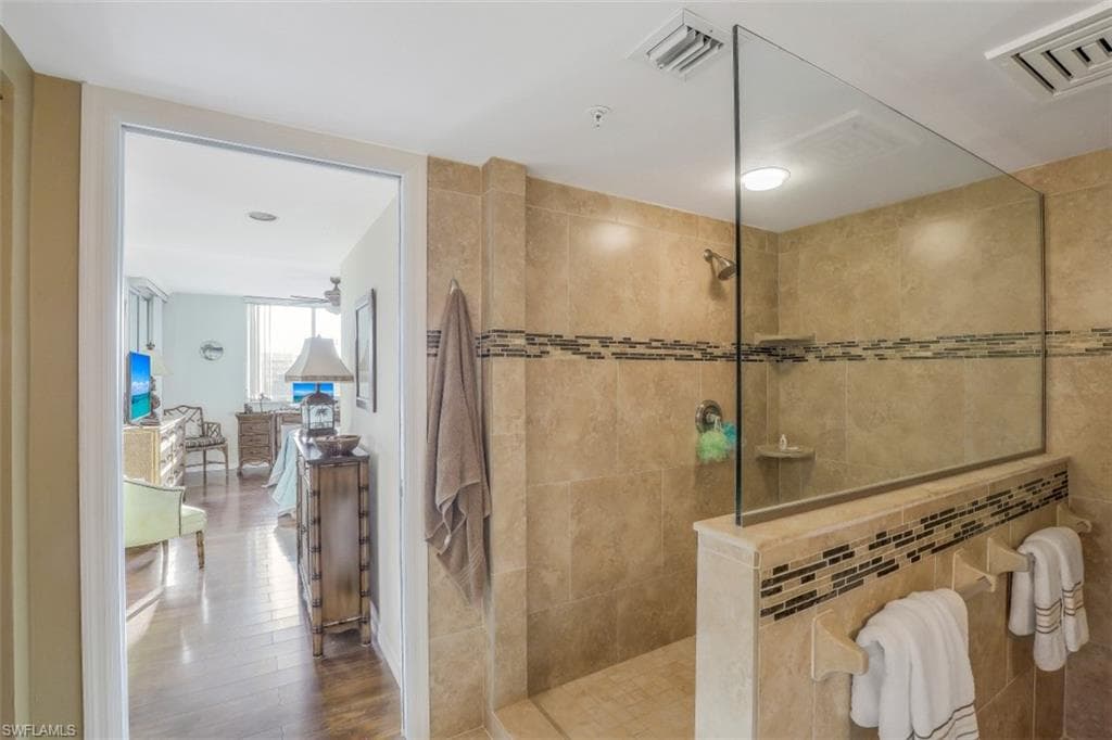 21 Bluebill AVE B401-15