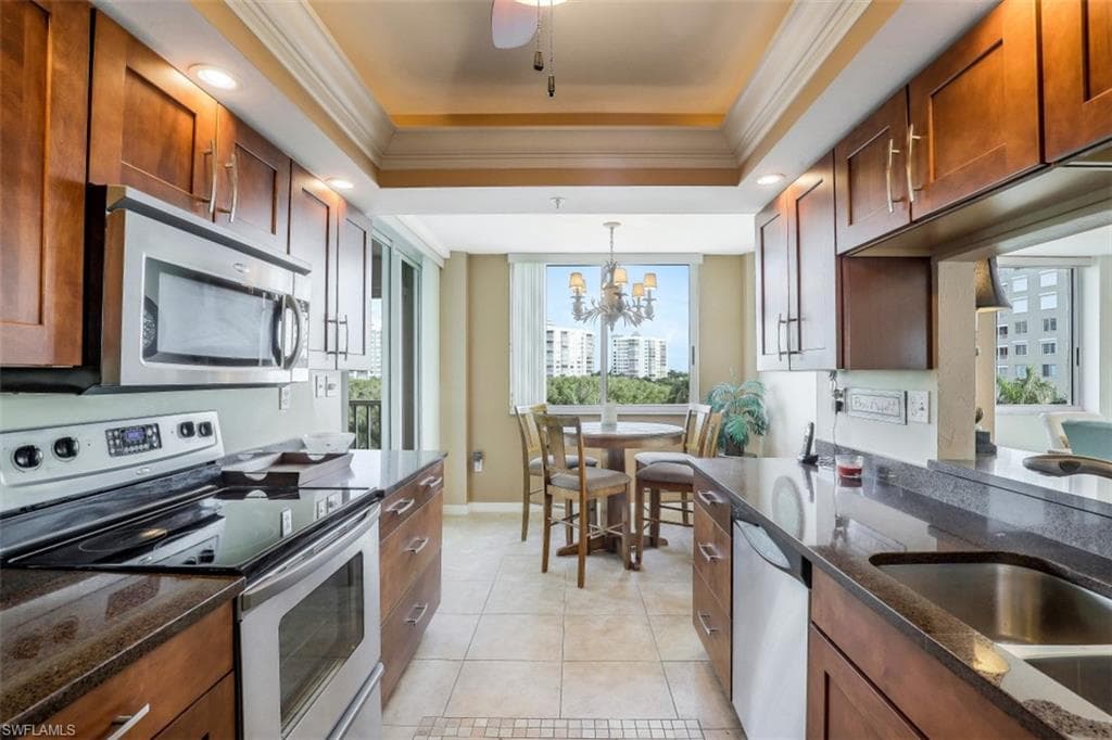 21 Bluebill AVE B401-6