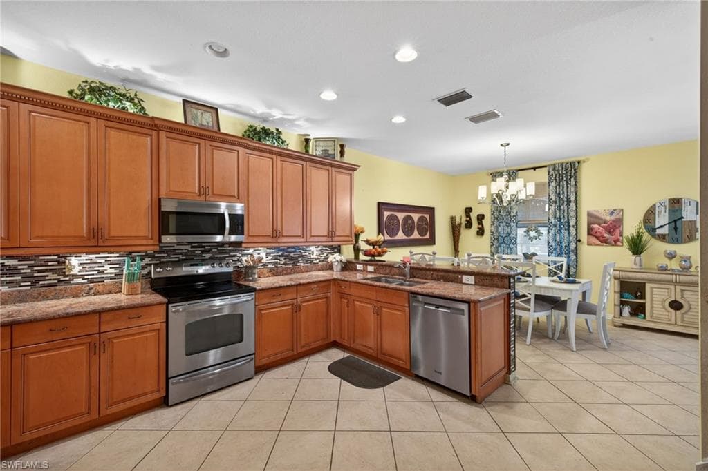 12416 Muddy Creek LN-5