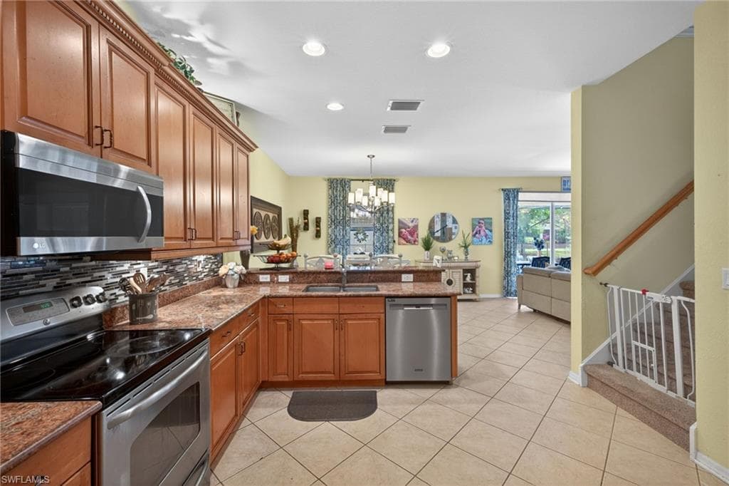12416 Muddy Creek LN-3