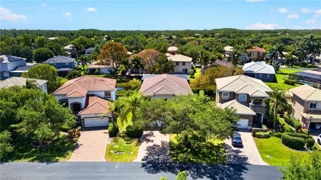 9734 Silvercreek CT-36