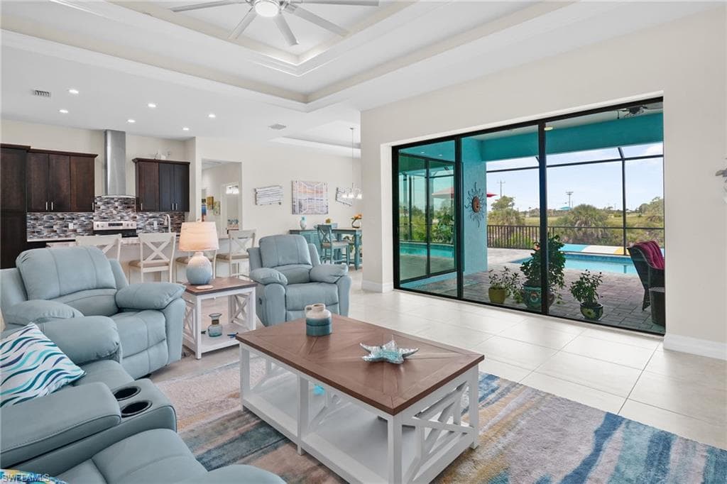 3726 NW 42nd PL-8