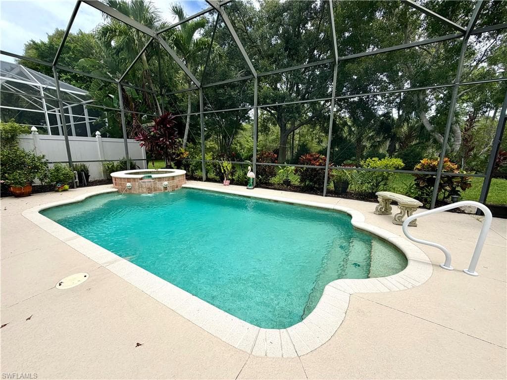 14508 Sterling Oaks DR-25