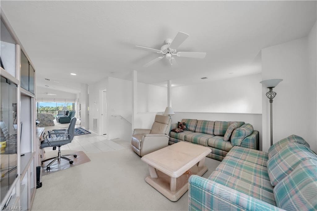 8460 Southbridge DR 3-8
