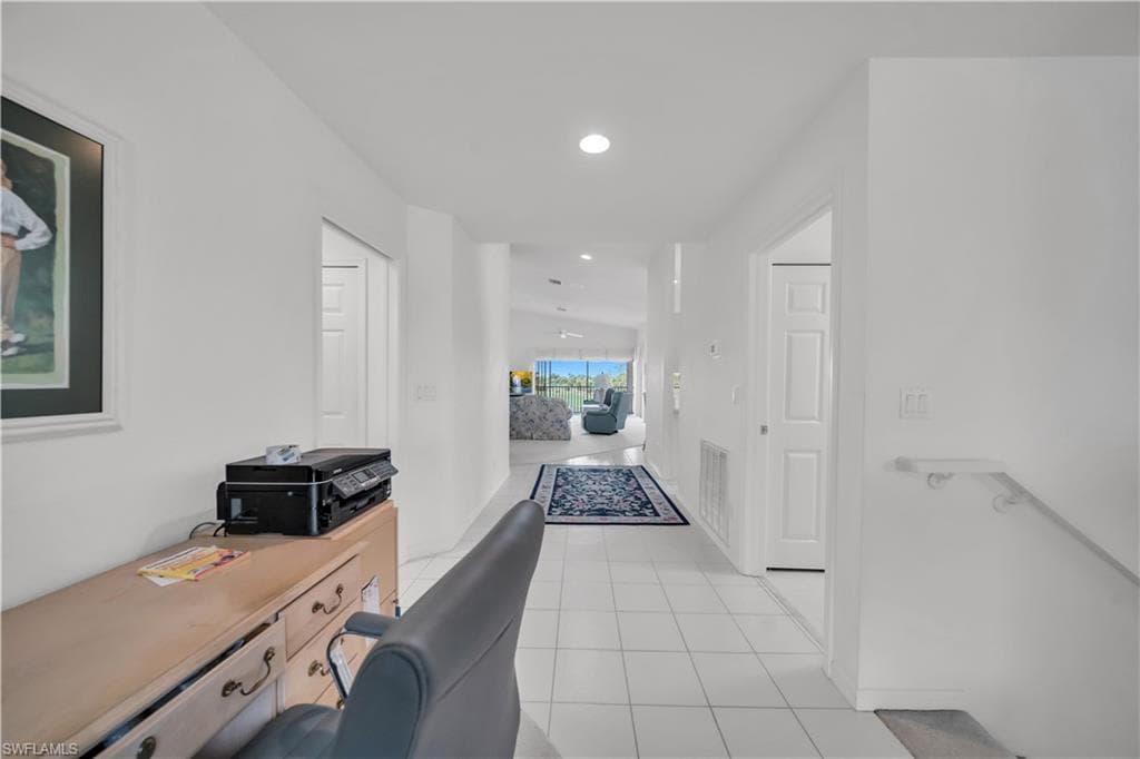 8460 Southbridge DR 3-23
