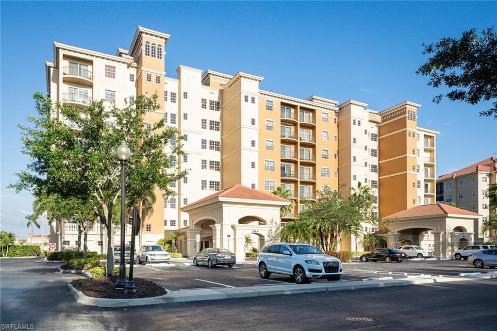 580 El Camino Real 3303-25