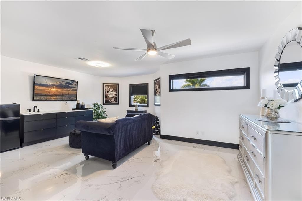 11908 King James CT-12