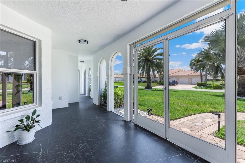 11908 King James CT-33