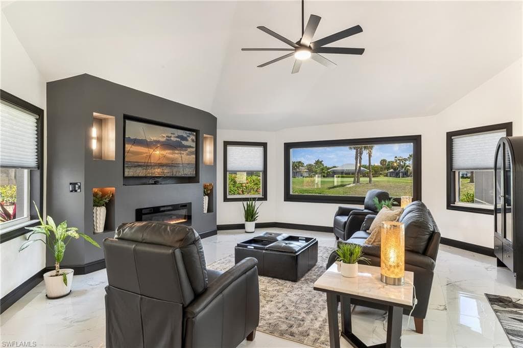 11908 King James CT-7