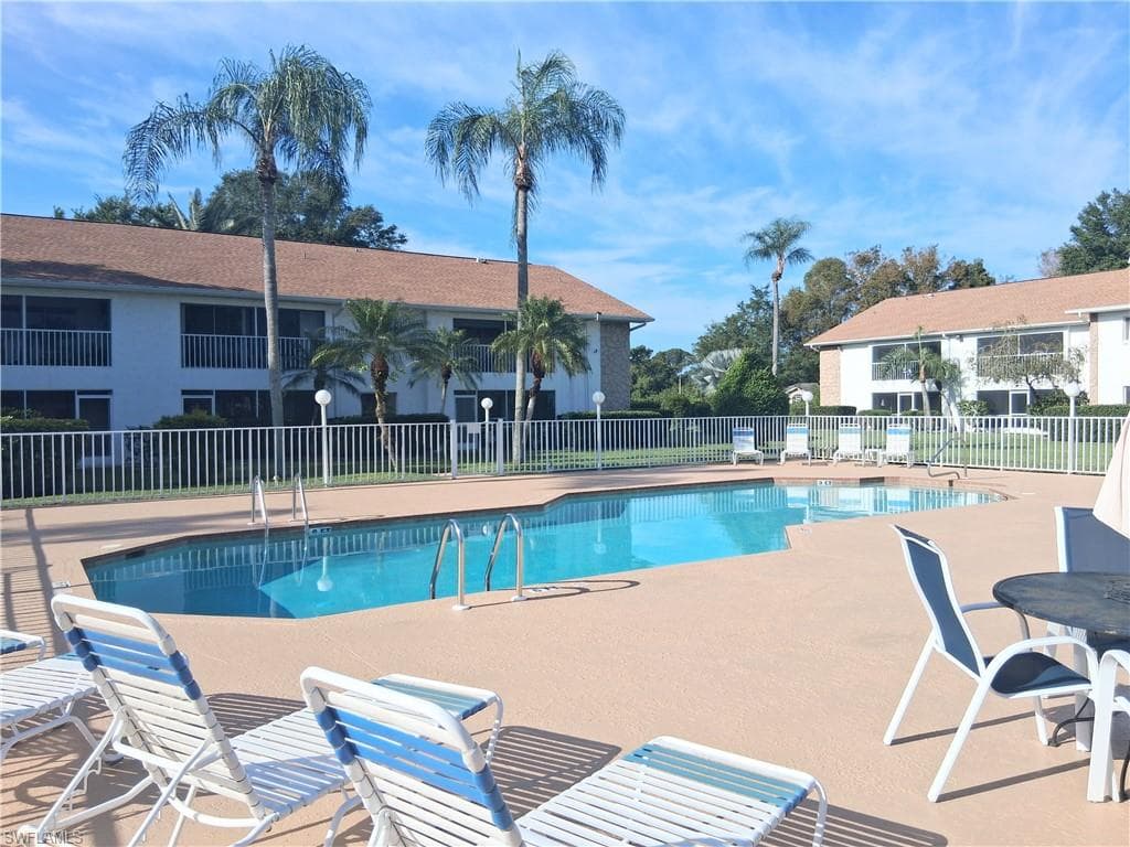 59 Camelot Gardens BLVD 109-21