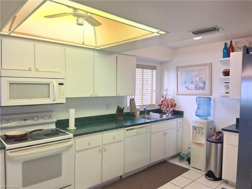 59 Camelot Gardens BLVD 109-6