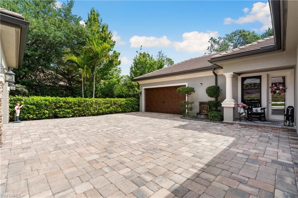 3987 Brynwood DR-42