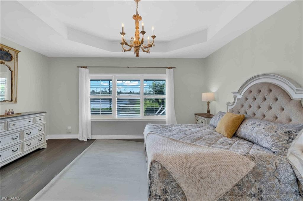 11509 Grey Egret CIR-13