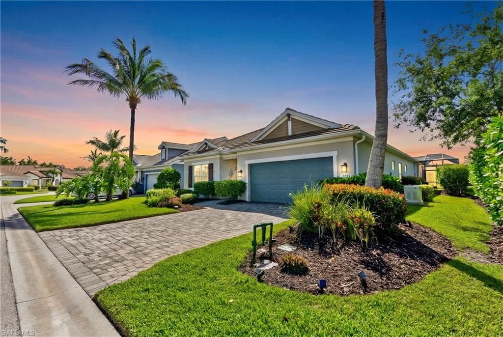 11509 Grey Egret CIR-40