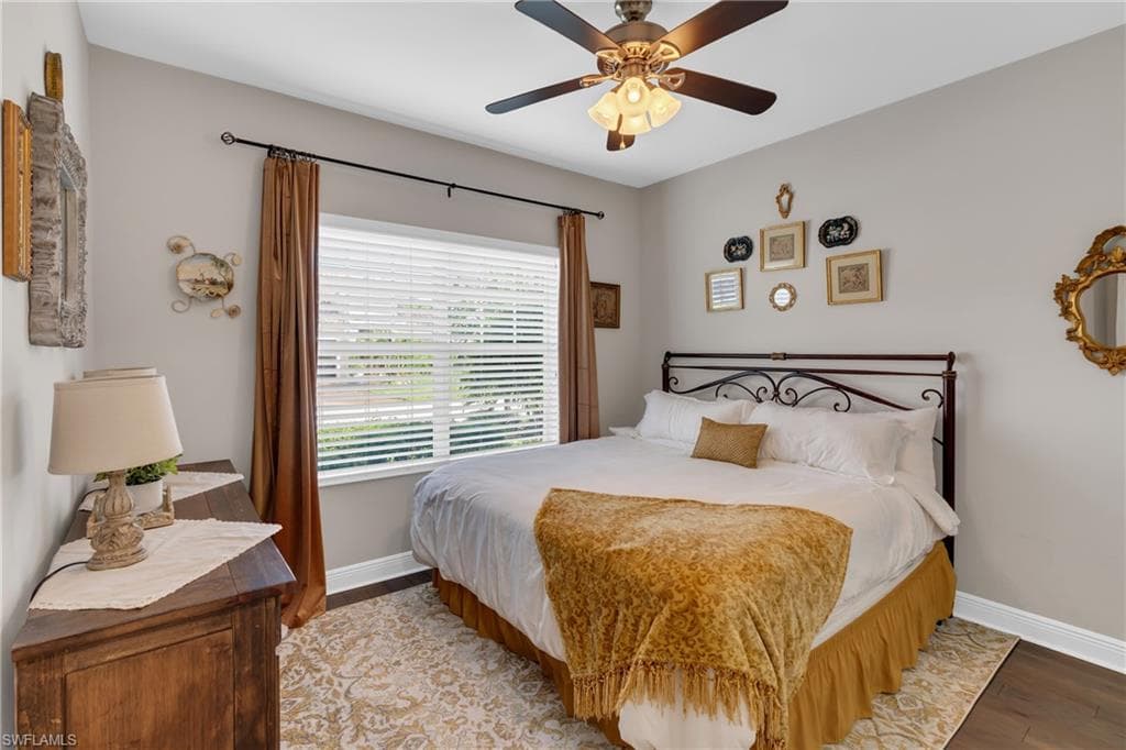 11509 Grey Egret CIR-24