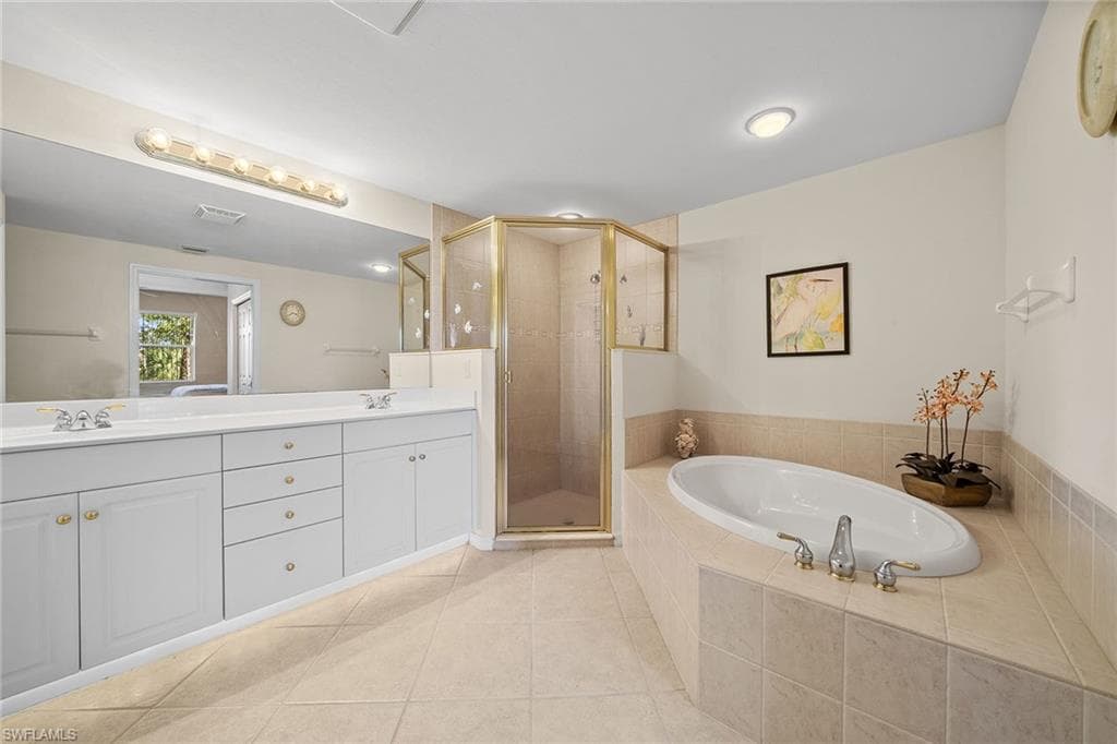 3924 Forest Glen BLVD 102-2