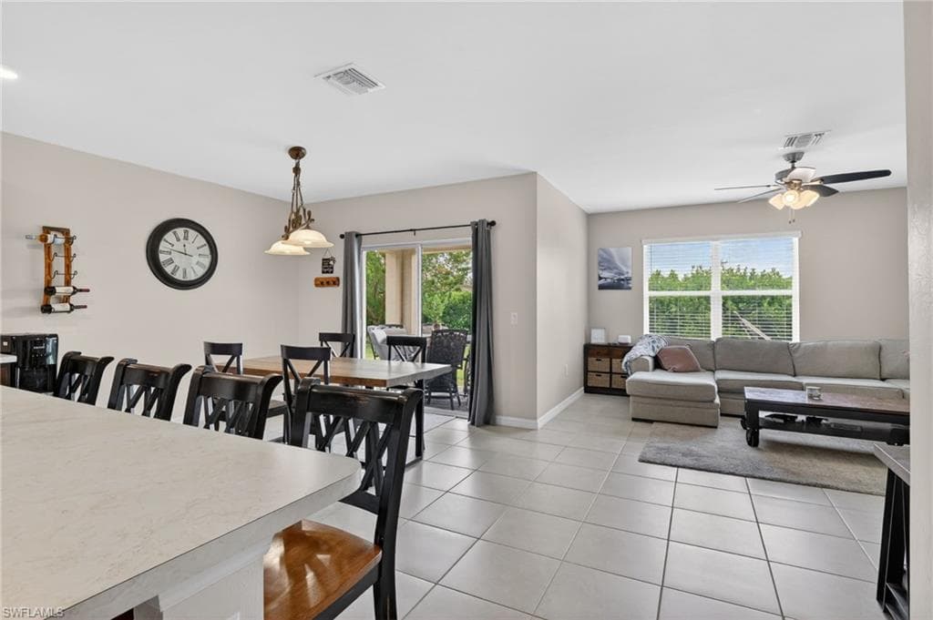 3425 Cancun CT-9