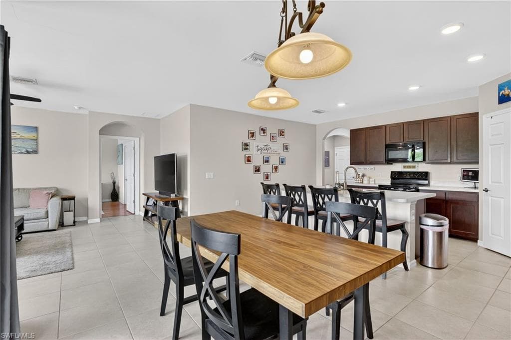 3425 Cancun CT-14