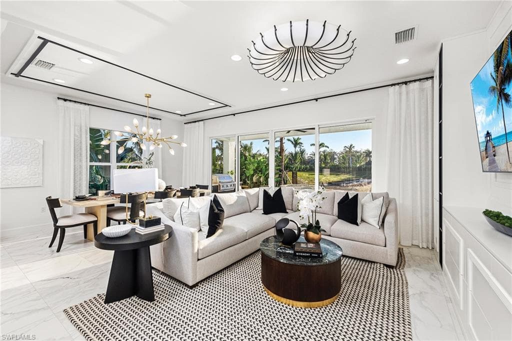 2550 Kingfisher DR-3