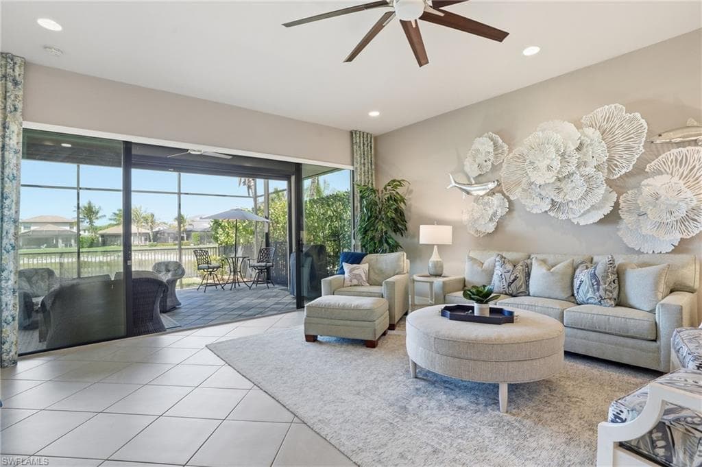 4475 Crimson AVE-15