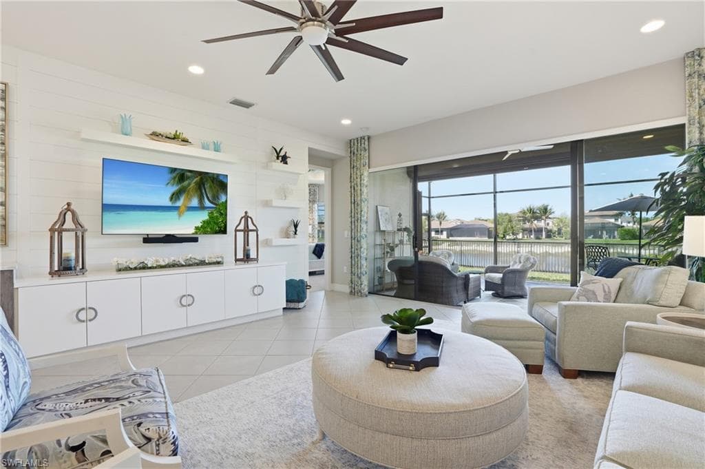 4475 Crimson AVE-6