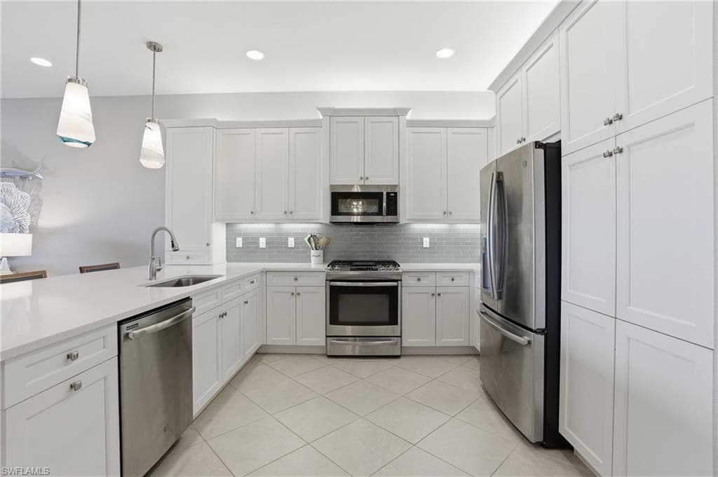 4475 Crimson AVE-8