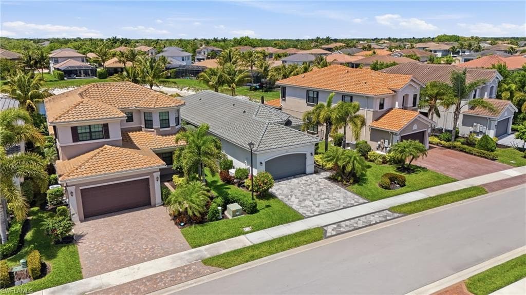 4475 Crimson AVE-37