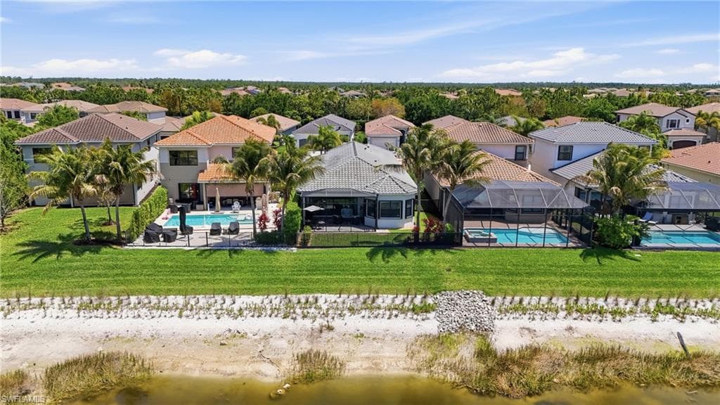 4475 Crimson AVE-38
