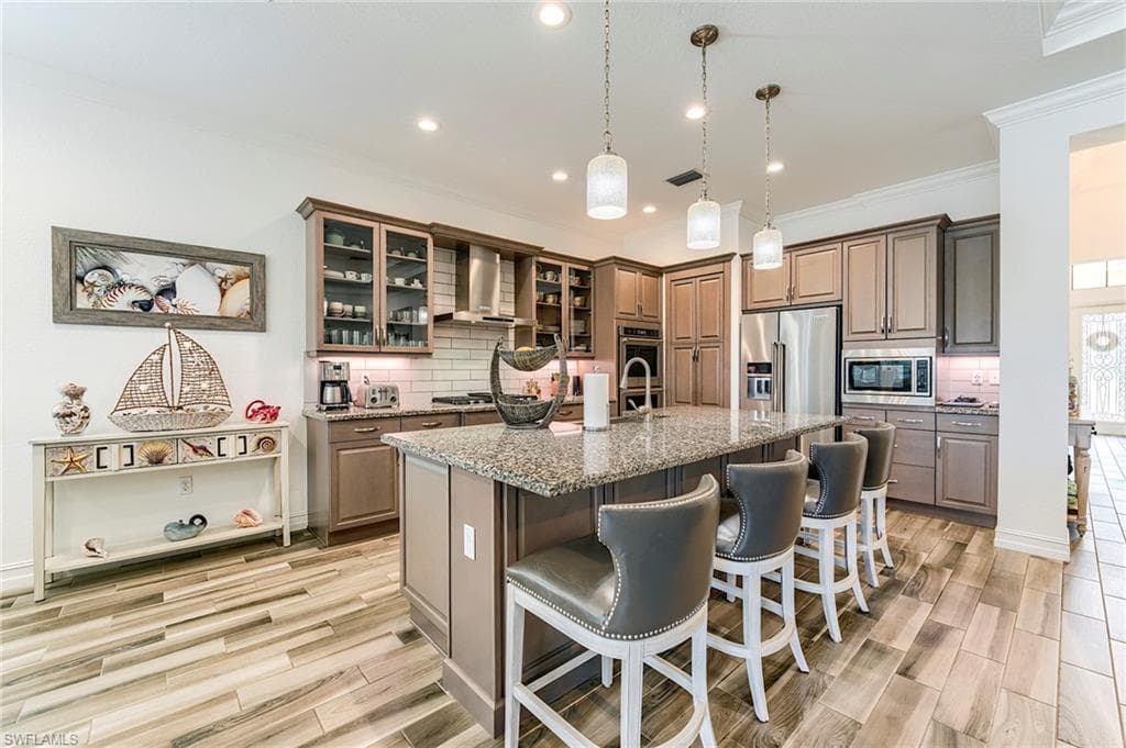 9327 Woodhurst DR-33