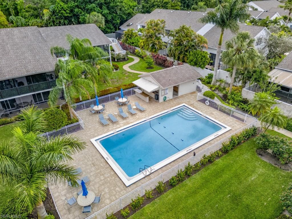 910 VANDERBILT BEACH RD 317W-11