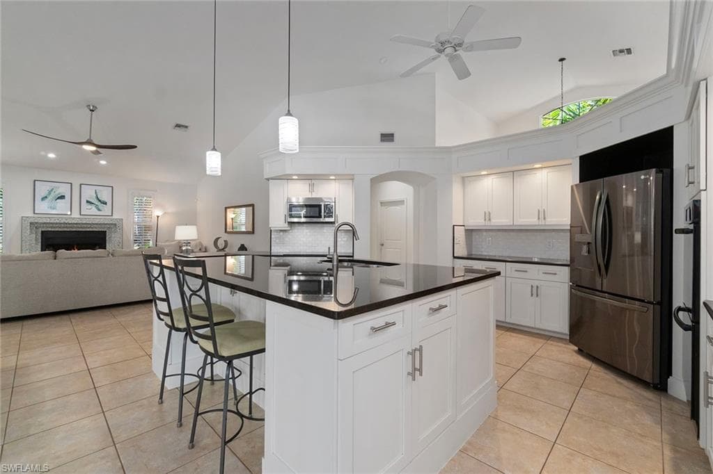 27330 Ridge Lake CT-4