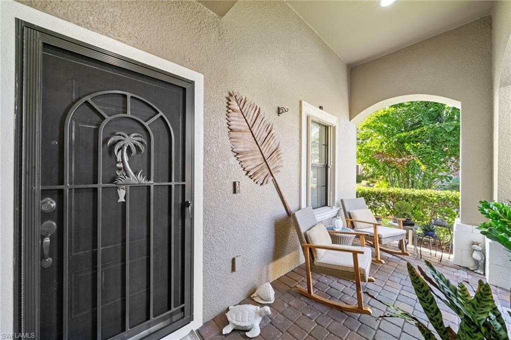 21567 Cascina DR-5