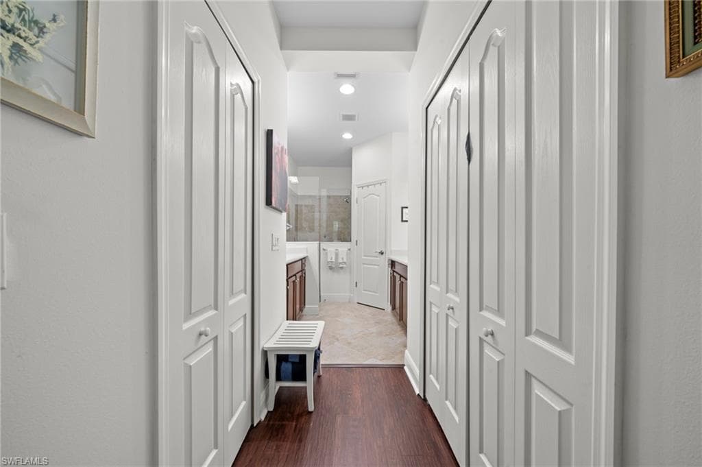 21567 Cascina DR-28