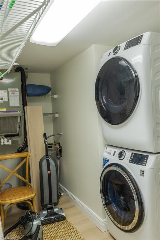 265 Deerwood CIR 10-32