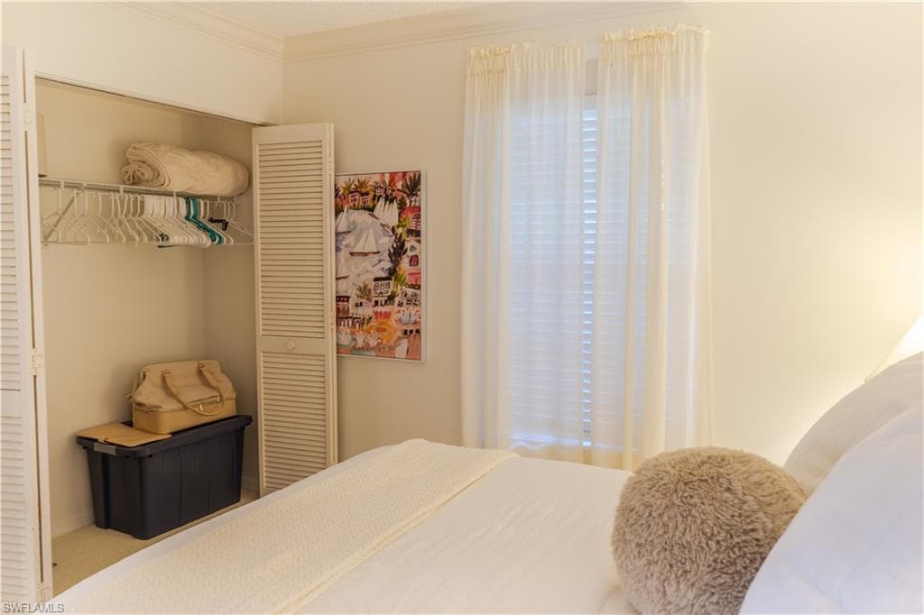 265 Deerwood CIR 10-22