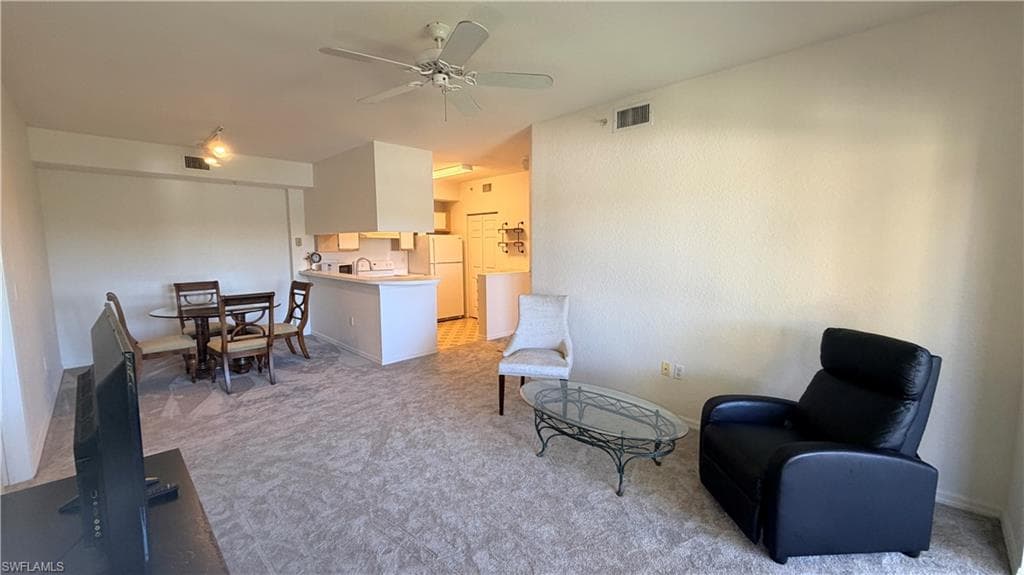 6490 Aragon WAY 205-6