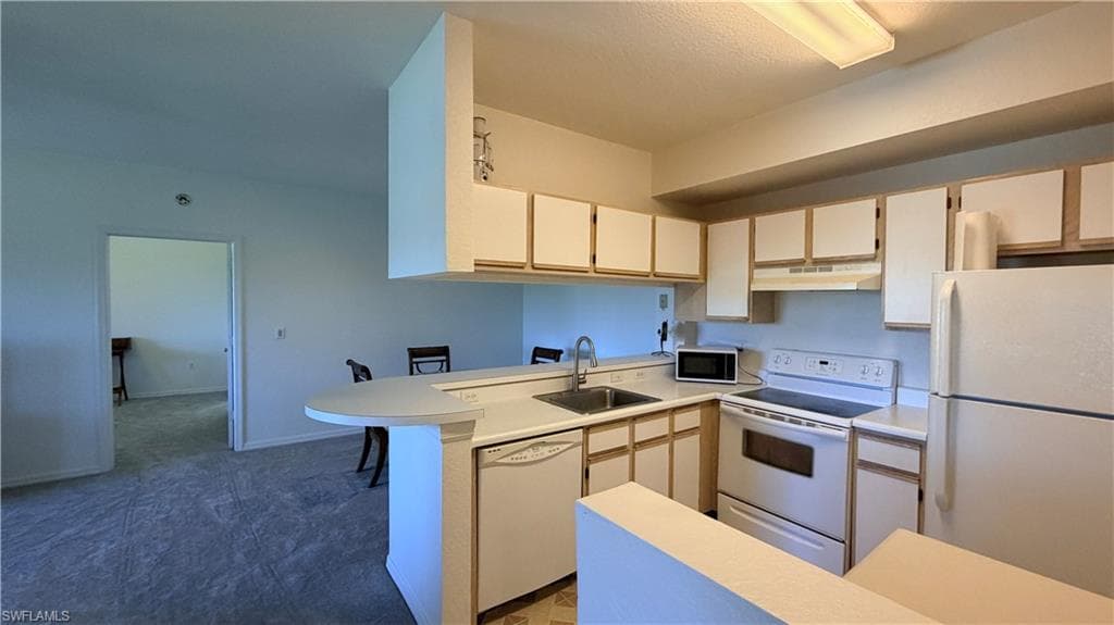 6490 Aragon WAY 205-33