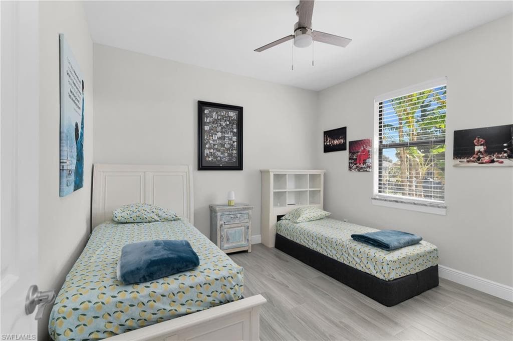 635 NE 7th TER-15