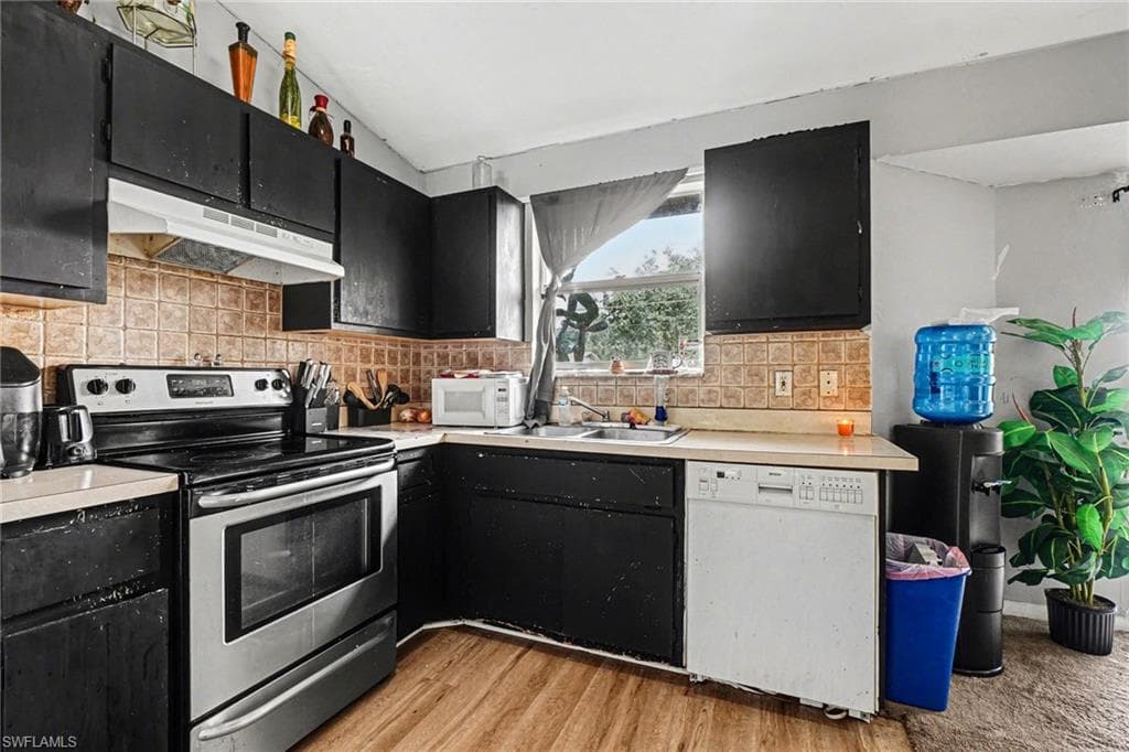 13826 5th ST-10