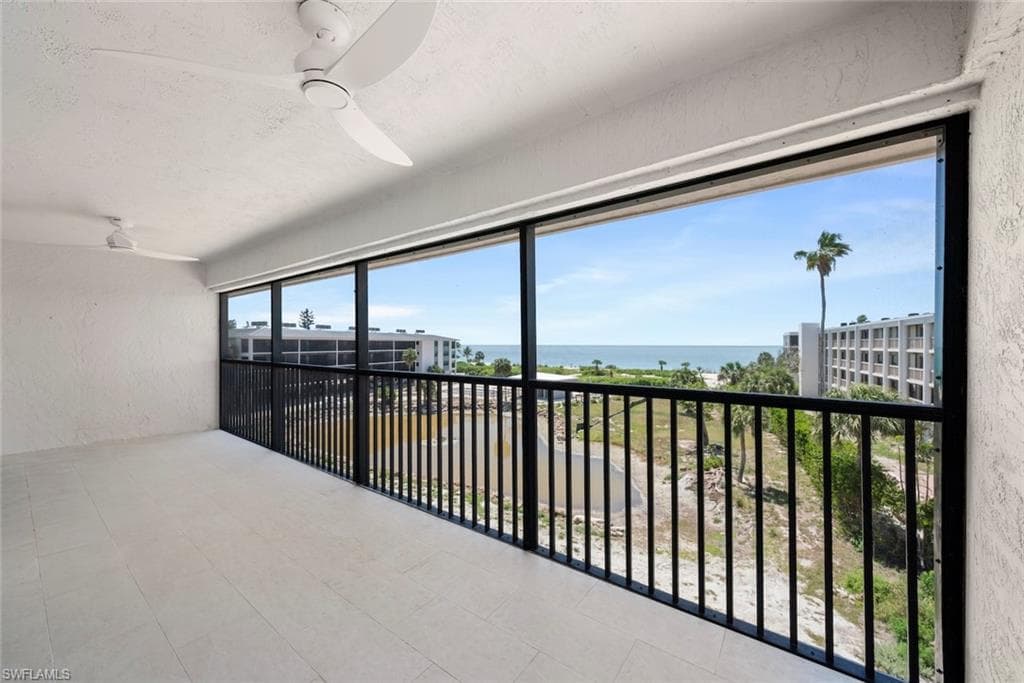 2737 W Gulf DR 238-4