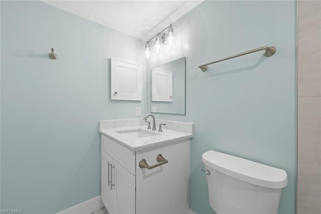 2737 W Gulf DR 238-23