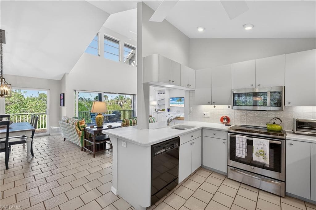 4209 Old Banyan WAY-15