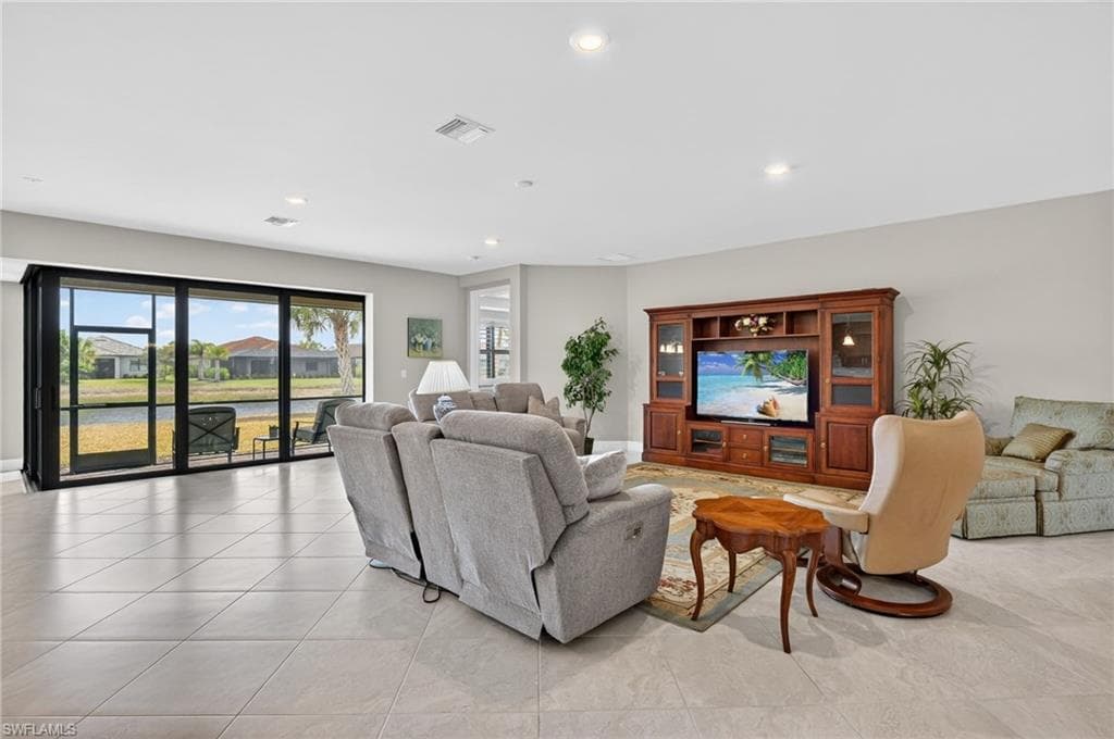 11279 Thurston Chase-6