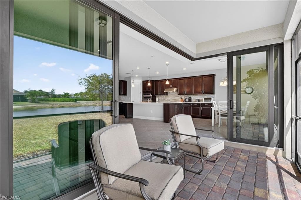 11279 Thurston Chase-33