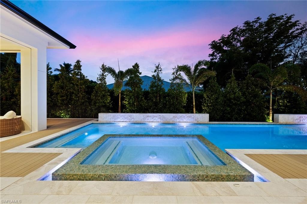 444 Orchid DR-4