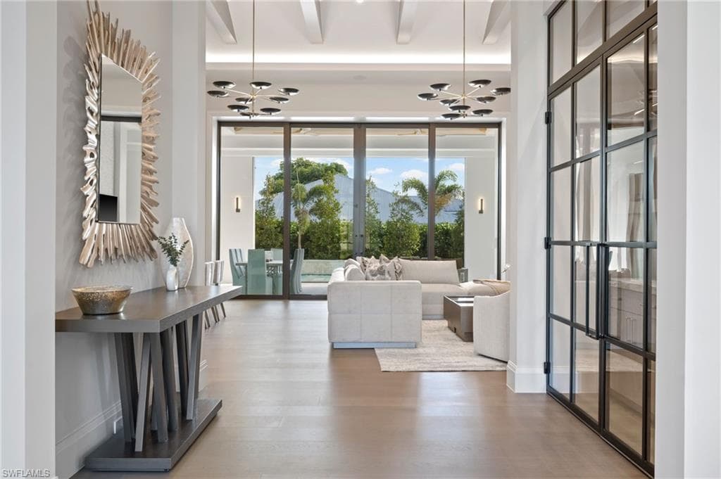 444 Orchid DR-8