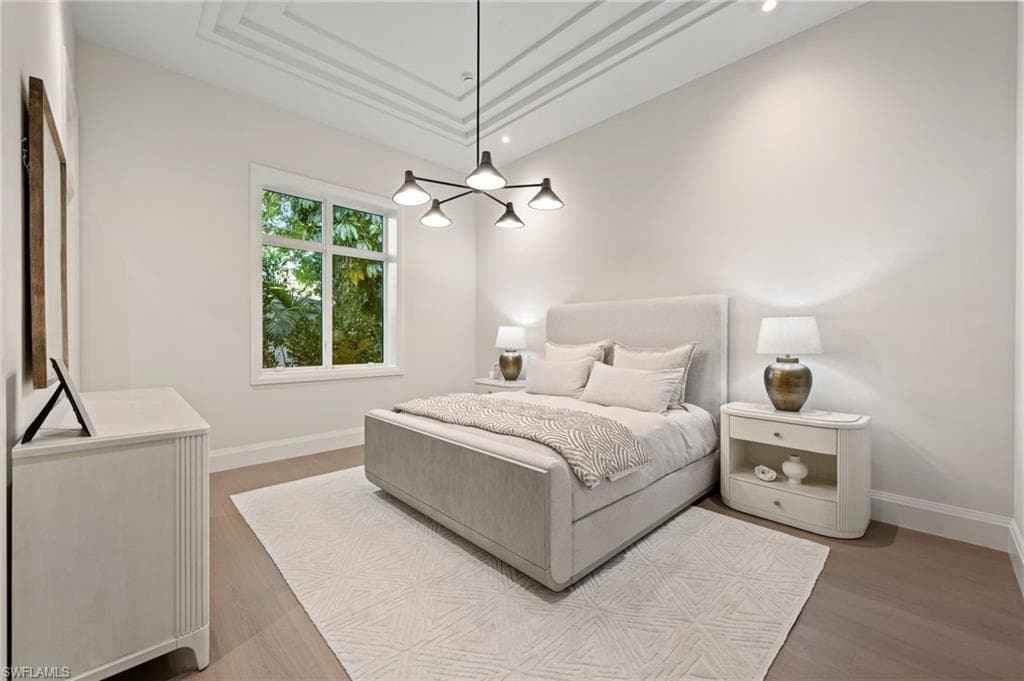 444 Orchid DR-33