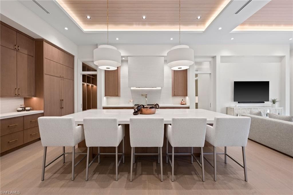 444 Orchid DR-17